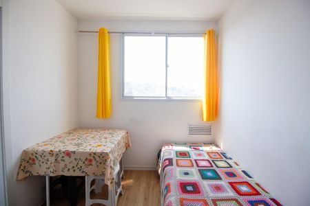 Sala de apartamento para alugar com 2 quartos, 34m² em Jardim Miriam, São Paulo