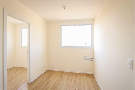 Sala de apartamento para alugar com 2 quartos, 34m² em Jardim Miriam, São Paulo