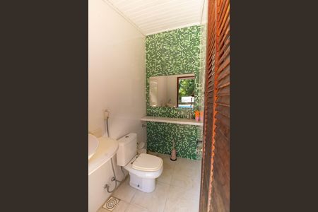 Casa de condomínio à venda com 350m², 5 quartos e 5 vagas Casa de condomínio à venda com 350m², 5 quartos e 5 vagasBanheiro Externo