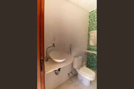 Casa de condomínio à venda com 350m², 5 quartos e 5 vagas Casa de condomínio à venda com 350m², 5 quartos e 5 vagasBanheiro Externo