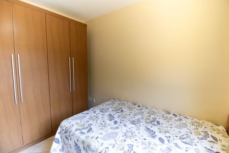 Casa de condomínio à venda com 350m², 5 quartos e 5 vagas Casa de condomínio à venda com 350m², 5 quartos e 5 vagasSuíte 2