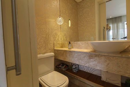 Apartamento à venda com 132m², 3 quartos e 2 vagas Apartamento à venda com 132m², 3 quartos e 2 vagasLavabo