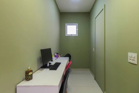 Apartamento à venda com 132m², 3 quartos e 2 vagas Apartamento à venda com 132m², 3 quartos e 2 vagasEscritório