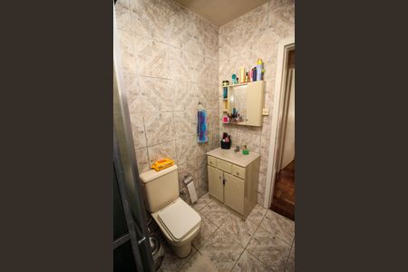 Apartamento à venda com 61m², 2 quartos e 1 vaga Apartamento à venda com 61m², 2 quartos e 1 vagaBanheiro