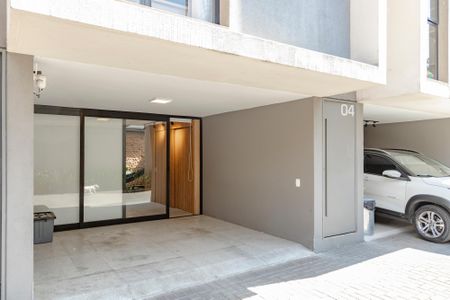 Casa de condomínio para alugar com 114m², 2 quartos e 1 vaga Casa de condomínio para alugar com 114m², 2 quartos e 1 vagaGaragem