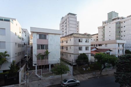 Apartamento à venda com 120m², 3 quartos e 1 vagaSuíte - Vista