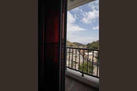 Varanda da Sala de apartamento para alugar com 2 quartos, 47m² em Covanca, São Gonçalo