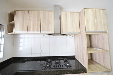 Casa para alugar com 221m², 3 quartos e 3 vagas Casa para alugar com 221m², 3 quartos e 3 vagasCozinha