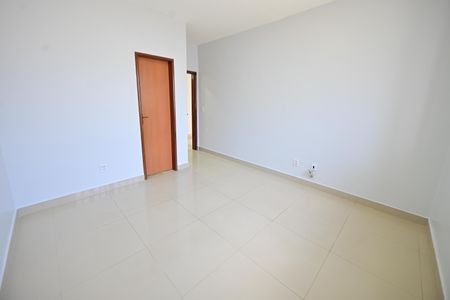 Casa para alugar com 221m², 3 quartos e 3 vagas Casa para alugar com 221m², 3 quartos e 3 vagasSuíte 1