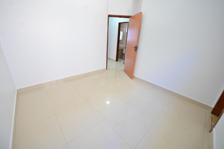 Casa para alugar com 221m², 3 quartos e 3 vagas Casa para alugar com 221m², 3 quartos e 3 vagasSuíte 3