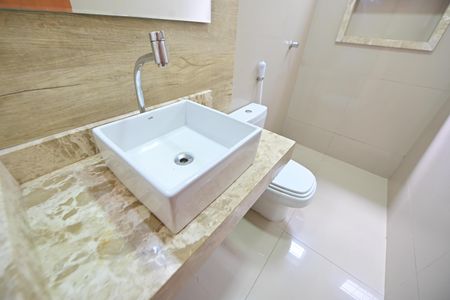 Casa para alugar com 221m², 3 quartos e 3 vagas Casa para alugar com 221m², 3 quartos e 3 vagasBanheiro