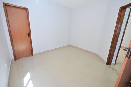 Casa para alugar com 221m², 3 quartos e 3 vagas Casa para alugar com 221m², 3 quartos e 3 vagasSuíte 2