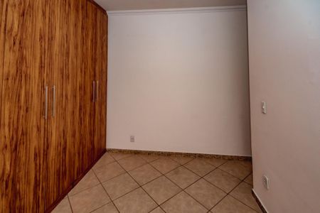 Casa para alugar com 180m², 3 quartos e 2 vagasSuíte