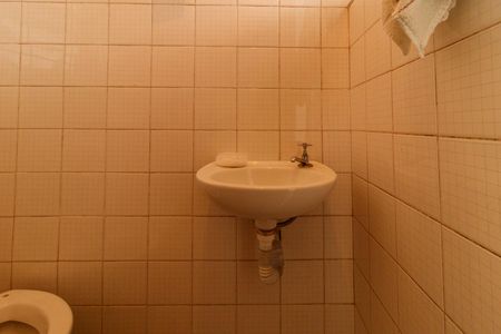 Casa à venda com 114m², 2 quartos e 3 vagas Casa à venda com 114m², 2 quartos e 3 vagasBanheiro de Serviço