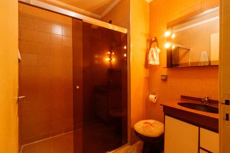 Casa à venda com 114m², 2 quartos e 3 vagas Casa à venda com 114m², 2 quartos e 3 vagasBanheiro