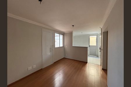 Apartamento à venda com 81m², 2 quartos e 2 vagasSala