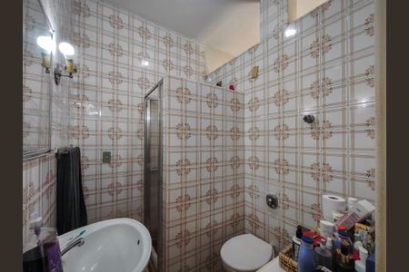 Casa à venda com 120m², 4 quartos e sem vaga Casa à venda com 120m², 4 quartos e sem vagaBanheiro 2