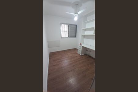 Quarto de apartamento à venda com 2 quartos, 60m² em Umuarama, Osasco