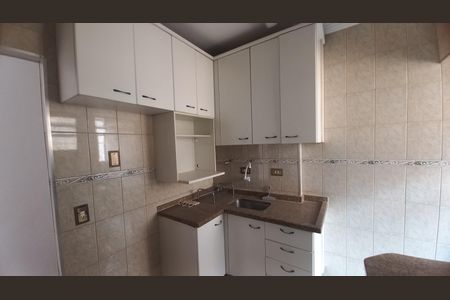 Cozinha de apartamento à venda com 2 quartos, 60m² em Umuarama, Osasco