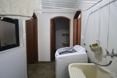 Apartamento para alugar com 174m², 4 quartos e 2 vagas Apartamento para alugar com 174m², 4 quartos e 2 vagasÁrea de Serviço