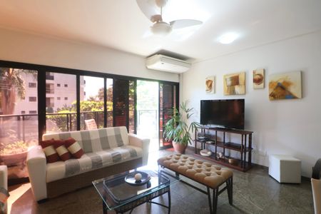 Apartamento para alugar com 174m², 4 quartos e 2 vagas Apartamento para alugar com 174m², 4 quartos e 2 vagasSala