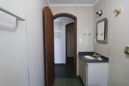 Apartamento para alugar com 174m², 4 quartos e 2 vagas Apartamento para alugar com 174m², 4 quartos e 2 vagasBanheiro Suíte 2