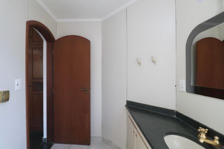 Apartamento para alugar com 174m², 4 quartos e 2 vagas Apartamento para alugar com 174m², 4 quartos e 2 vagasBanheiro Suíte