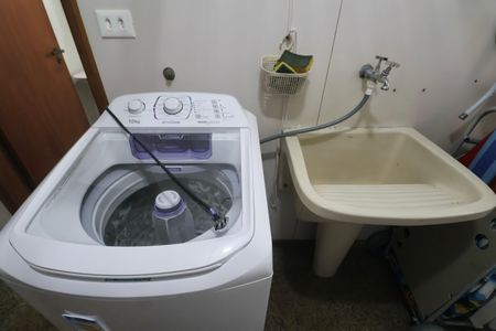 Apartamento para alugar com 174m², 4 quartos e 2 vagas Apartamento para alugar com 174m², 4 quartos e 2 vagasÁrea de Serviço