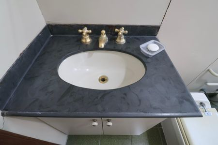 Apartamento para alugar com 174m², 4 quartos e 2 vagas Apartamento para alugar com 174m², 4 quartos e 2 vagasBanheiro Suíte 2