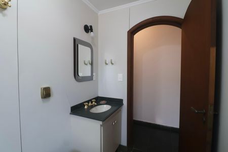 Apartamento para alugar com 174m², 4 quartos e 2 vagas Apartamento para alugar com 174m², 4 quartos e 2 vagasBanheiro Social