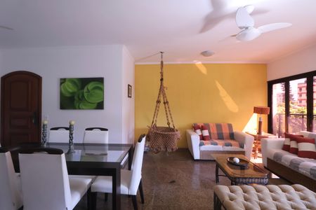 Apartamento para alugar com 174m², 4 quartos e 2 vagas Apartamento para alugar com 174m², 4 quartos e 2 vagasSala