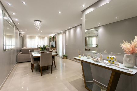 Casa de condomínio à venda com 200m², 6 quartos e 3 vagasSala