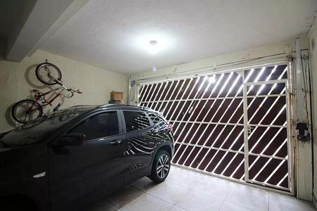 Casa à venda com 169m², 3 quartos e 2 vagas
