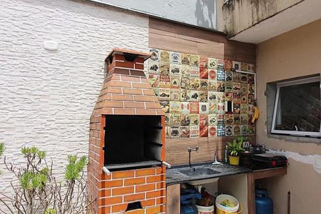 Casa à venda com 169m², 3 quartos e 2 vagas