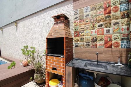 Casa à venda com 169m², 3 quartos e 2 vagas