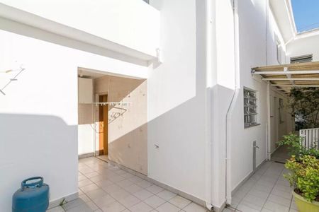 Casa à venda com 210m², 3 quartos e 1 vaga