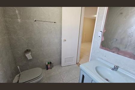 Casa à venda com 2 quartos, 216m² em Piratininga, Niterói