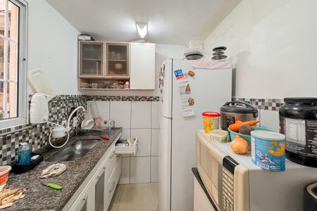 Casa à venda com 79m², 2 quartos e sem vaga Casa à venda com 79m², 2 quartos e sem vagaCozinha