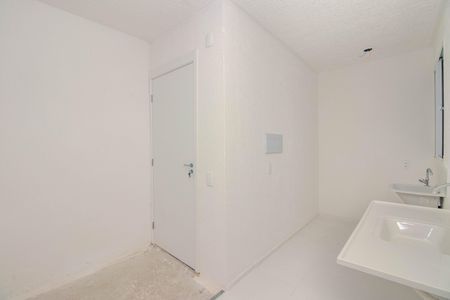 Apartamento para alugar com 41m², 2 quartos e sem vaga Apartamento para alugar com 41m², 2 quartos e sem vagaCozinha e Área de Serviço