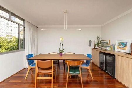 Apartamento à venda com 3 quartos, 212m² em Cerqueira César, São Paulo