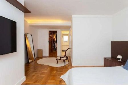 Apartamento à venda com 3 quartos, 212m² em Cerqueira César, São Paulo