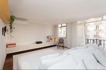 Apartamento à venda com 3 quartos, 212m² em Cerqueira César, São Paulo