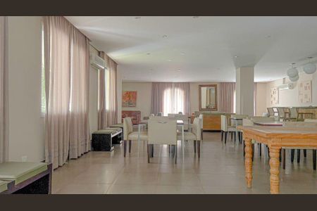 Apartamento à venda com 224m², 3 quartos e 4 vagas