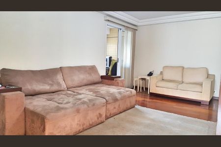 Apartamento à venda com 3 quartos, 224m² em Serra Dourada, São Paulo