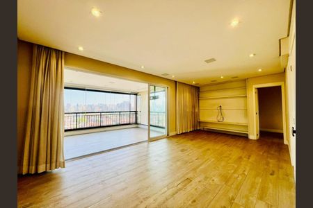Apartamento à venda com 2 quartos, 134m² em Vila Olímpia, São Paulo