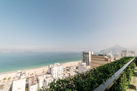 Apartamento à venda com 85m², 2 quartos e 1 vaga