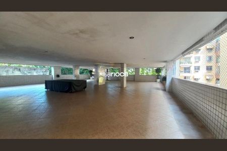 Apartamento à venda com 81m², 2 quartos e 1 vaga