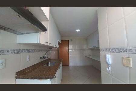 Apartamento à venda com 81m², 2 quartos e 1 vaga