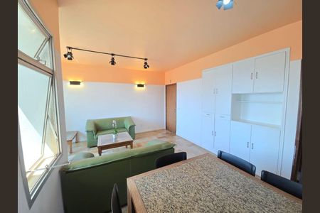 Apartamento à venda com 4 quartos, 130m² em Funcionários, Belo Horizonte