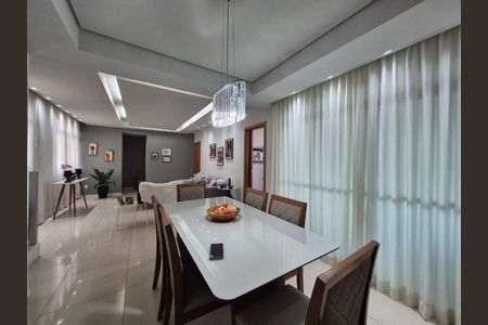Apartamento à venda com 312m², 4 quartos e 4 vagas